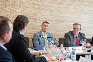 5_e-voting_and_postal_voting_2025-2