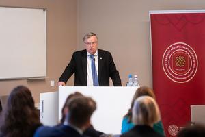 7_jogi_eszkozok_a_gyermekek_es_fiatalok_vedelmere_2025-2