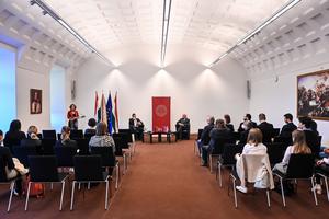 3_vekas_lajos_fejezetek_a_magyar_maganjogtudomany_tortenetebol_konyvbemutato_2022-2
