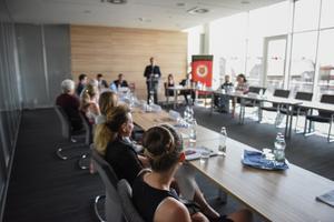 5_akk-mzszk_konyvbemutato-2