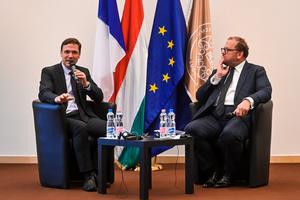 6_franciaország_a_valasztasok_kuszoben-2