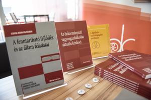 fokep_akk-mzszk_konyvbemutato-2